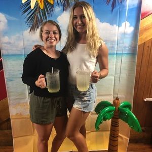 Meet your Posher, Elisabeth